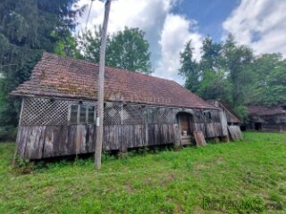 Drvena tradicijska kuća 20m od rijeke Save