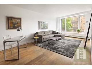 3 bedroom Apartment For Sale: 384 MAPLE..