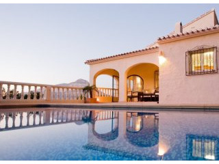 Fantastic 6 bedroom villa in Javea