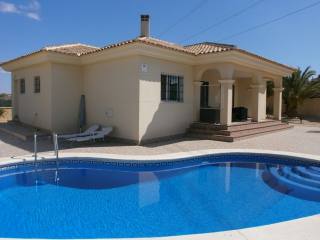 A beautiful 3 Bedroom 2 Bathroom..