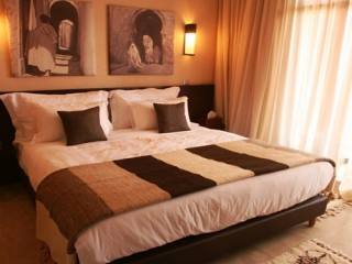 Apartment 2 Bed - lounge - 2.5 Bath -..