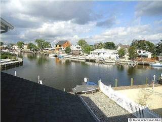 4 bedroom Flat For Sale: 41 Topsail..