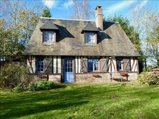 1 Bedroom Cottage For Sale