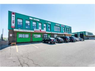 $199,000 W3191243 2399 Cawthra Road..