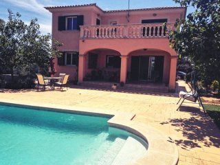Villa 5 Minutes From The Beach Of Es..