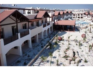 3 Bedrooms - Apartment - Larnaca - For..