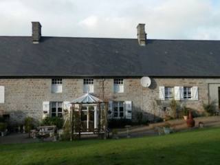 Longere With Good B&B Potential