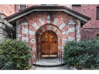 3 bedroom Commercial Property For Sale:..