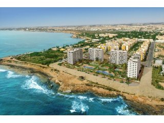 Nuevo proyecto de apartamentos frente al mar en Punta..
