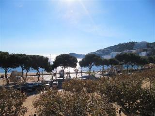 4 Bedrooms - Apartment - Girona - For..