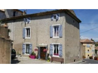 Maison de village de caractere a..