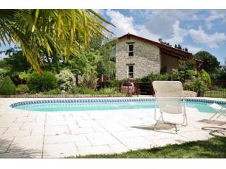 Villa with Super Swimming Pool