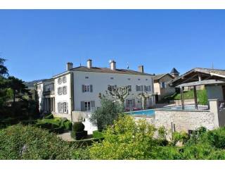 9 bedroom House For Sale: 69430..
