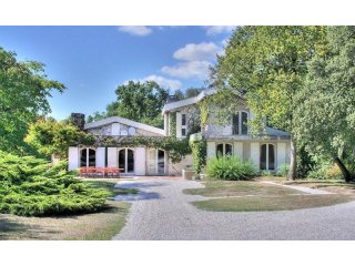 Edge Of Village Villa Set On 1.6..