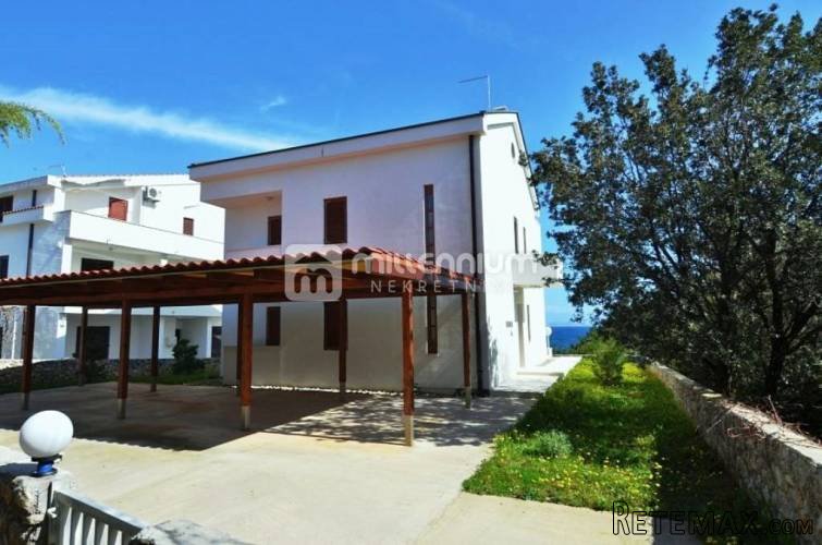 Otok Krk, Grad Krk, 300m2, novija urbana vila samo 20.. - 2