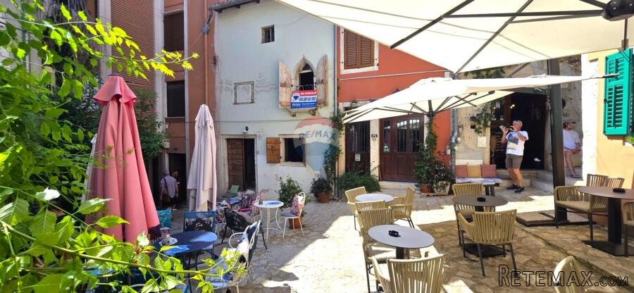 Rovinj, centar starog grada, kuća za renovaciju