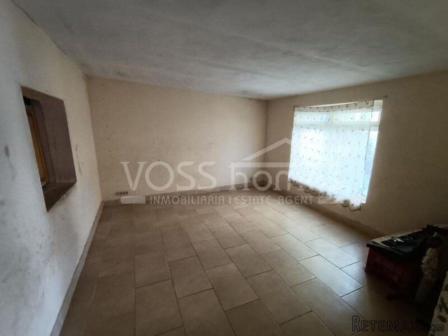 NEW LISTING. EXCLUSIVE TO VOSS HOMES - FOUR HOUSES IN.. - 18