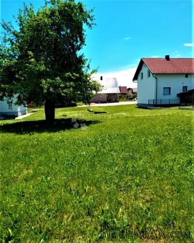 Odlična loacija - 2