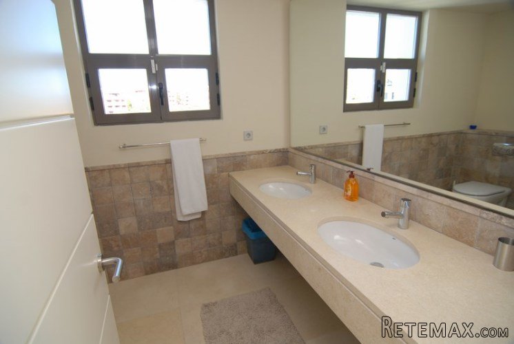 A top-quality 2 bedroom Penthouse located in one of the.. - 3
