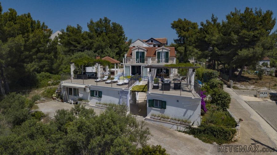 Brač, Milna - kuća s bazenom, 4 apartmana, 250m2, 670m2 o.. - 3