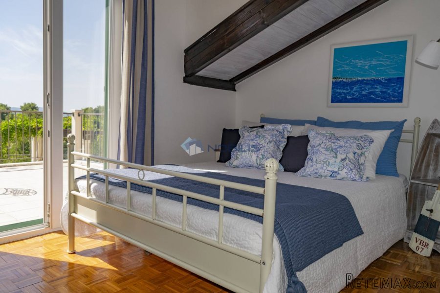 Brač, Milna - kuća s bazenom, 4 apartmana, 250m2, 670m2 o.. - 10