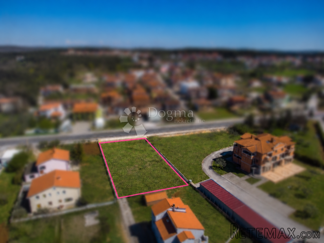 Građevinsko zemljište 1.315 m² na jednoj od najpoželjnijih l - 3