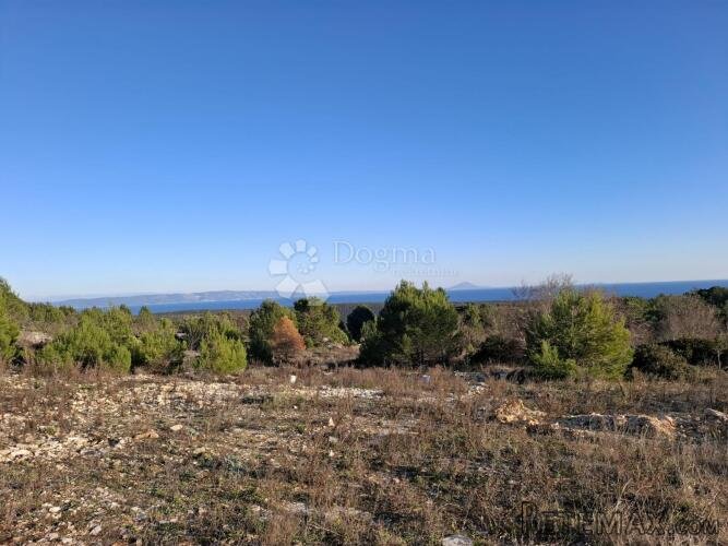 SCONTO! Poljoprivredno zemljište s panoramskim pogledom