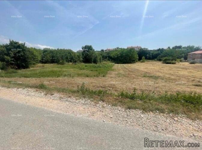 Prodaje se građevinsko zemljište, 1.062 m², u okolici Sv. L.. - 2