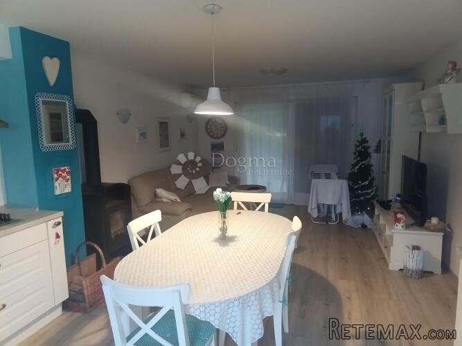 Zaton-Nin,luksuzna apartmanska kuća uz plažu,3 apartmana,pog - 2
