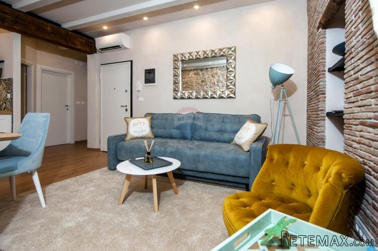 Rovinj,novogradnja u starom gradu,1 kat,namješten-41m2 - 3
