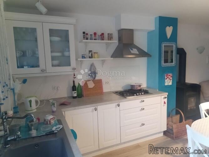 Zaton-Nin,luksuzna apartmanska kuća uz plažu,3 apartmana,pog - 3