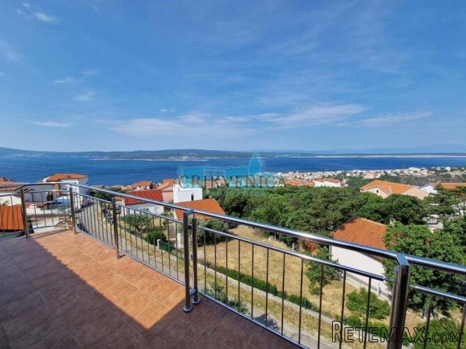CRIKVENICA - STAN 100m2 prekrasni pogled