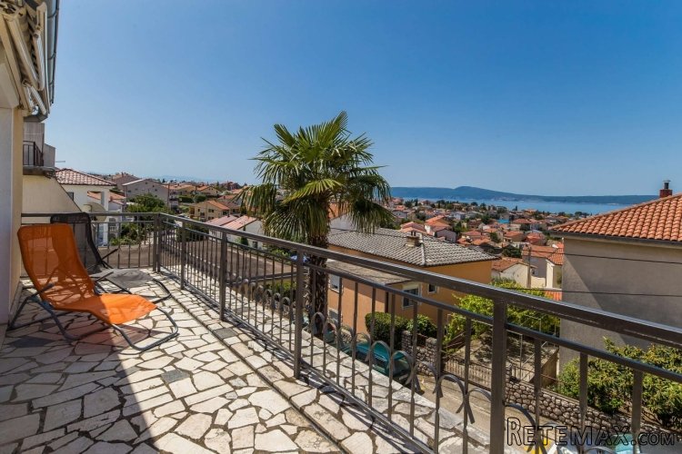 SELCE - ETAŽA KUĆE S POGLEDOM NA MORE