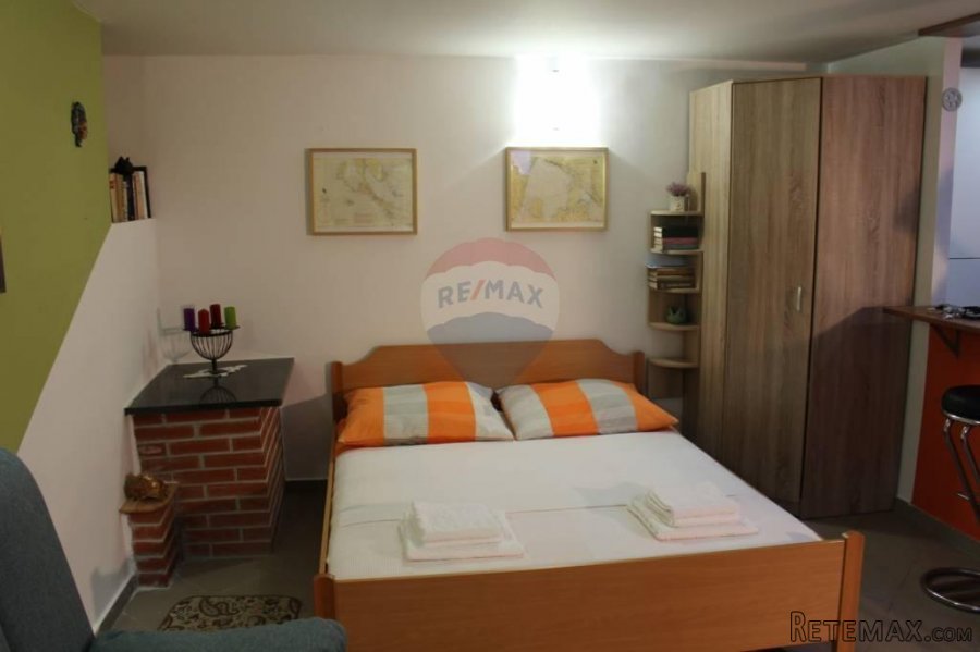 Opatija,centar,jednosobni stan u prizemlju s vrtom - 3