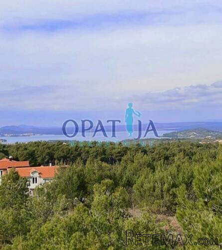 Šibenik, građevinsko zemljište za resort bungalove/vile ili..
