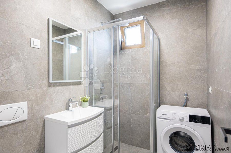 Dvooetažni apartman uz more - 7