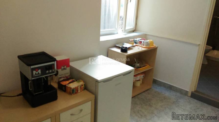Rijeka, Centar, kancelarija, 25m2, 2.kat - 8