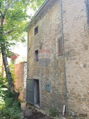 Istra, Motovun, kuća s idiličnim pogledom, prilika za kreati - 7