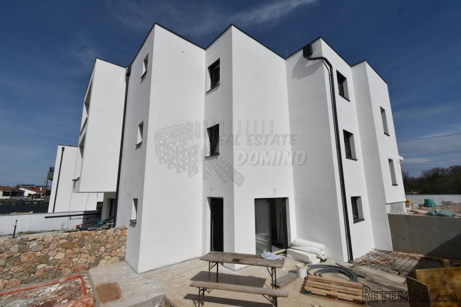 Apartman 2 u 1 s bazenom! Malinska-okolica - 8