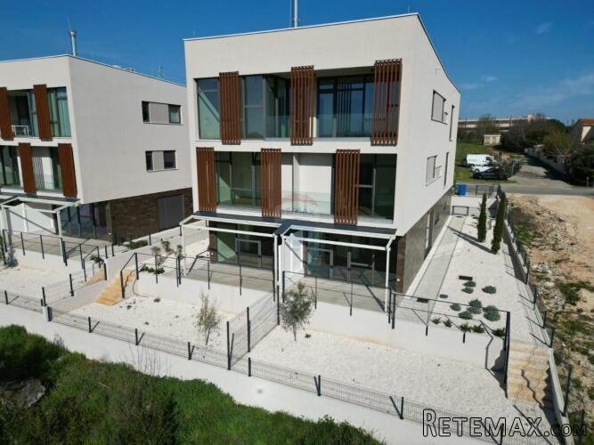 Istra - Rovinj - dvoetažni stan s vrtom - 3