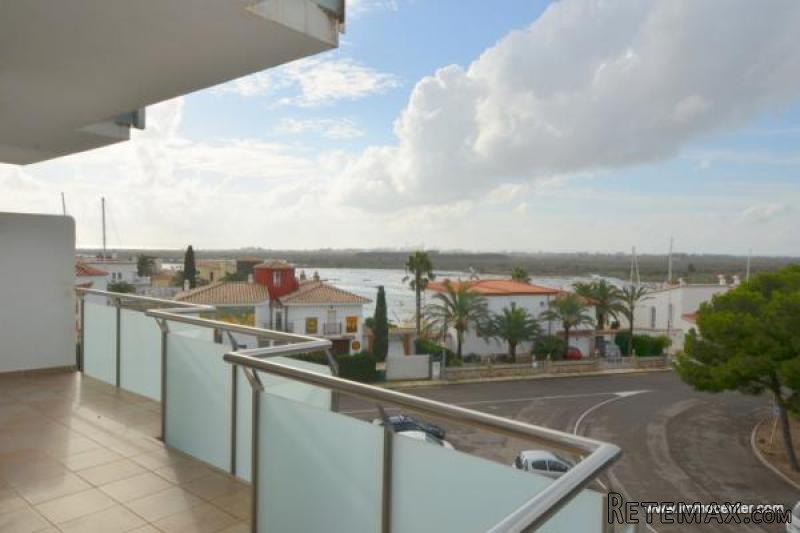 ROSES SANTA MARGARIDA: Nice apartment..