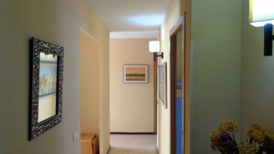 Amplio apartamento en 4 planta con vistas al club náutico.. - 4