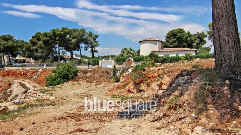 SEA VIEW PLOT - 2