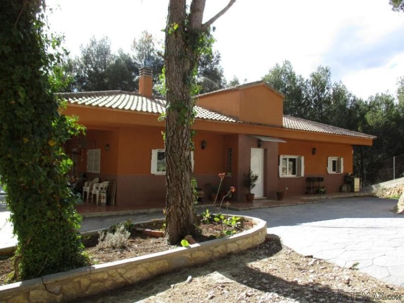 Villa in Area alcoy-muro with pool..