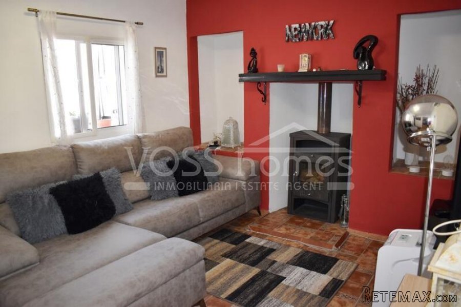 A deceptivey spacious, recently renovated & decorated, 3 /.. - 13