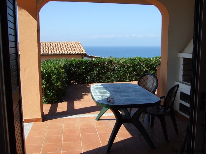 Borgo Fiorito, Madama - 2