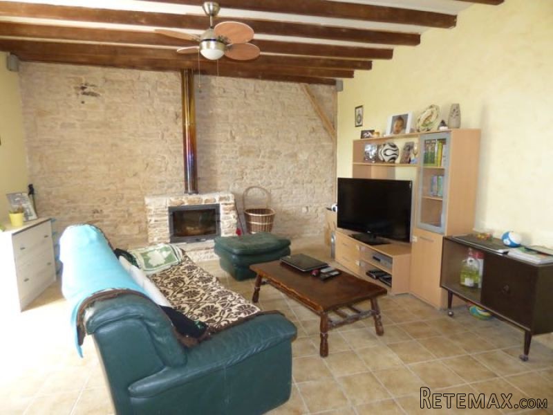 Detached 2 Bed Stone House - 2