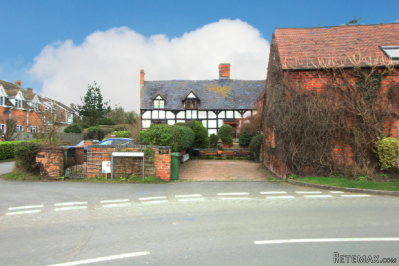 6 bedroom, Farm House house for sale - 2
