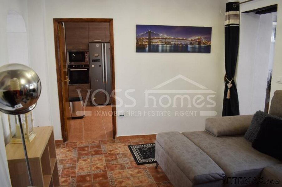A deceptivey spacious, recently renovated & decorated, 3 /.. - 17