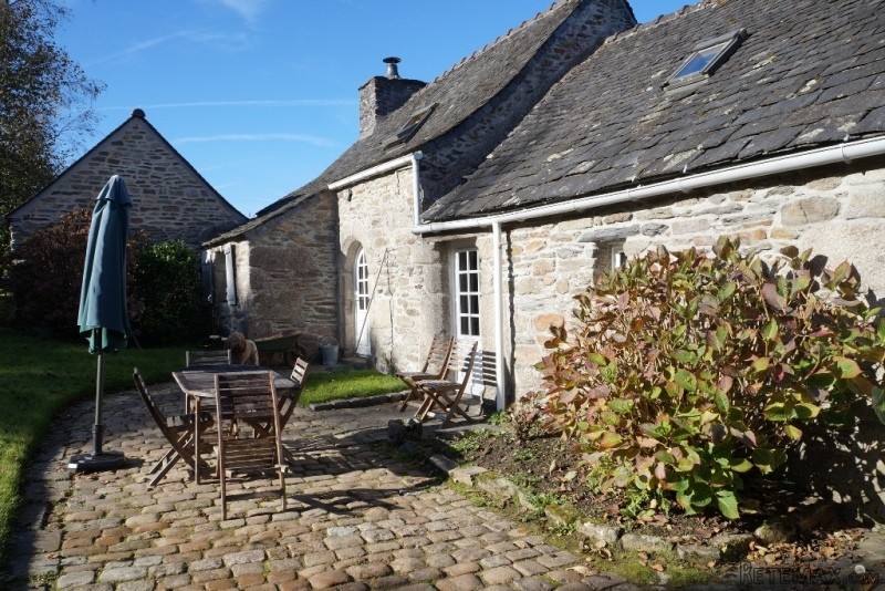 Longere With Extra Gite Potential - 2